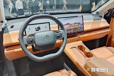 零跑C10到店,接受預(yù)訂!銷售:預(yù)計賣14-17萬